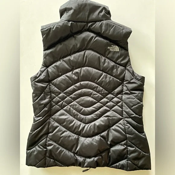 The North Face Women's Black Quilted Vest - Picture 2 of 5